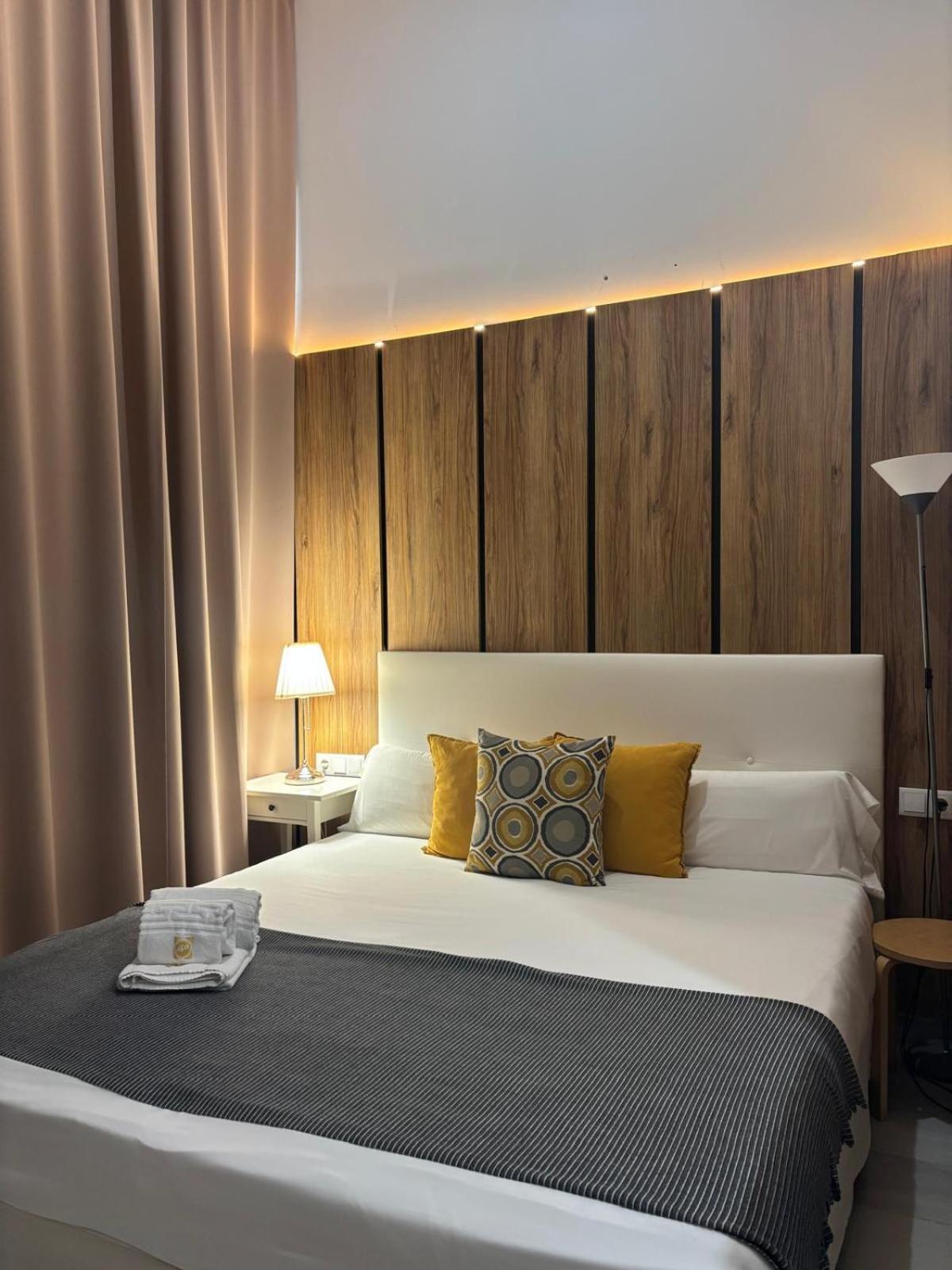 Isa Cadiz Apartment Ngoại thất bức ảnh