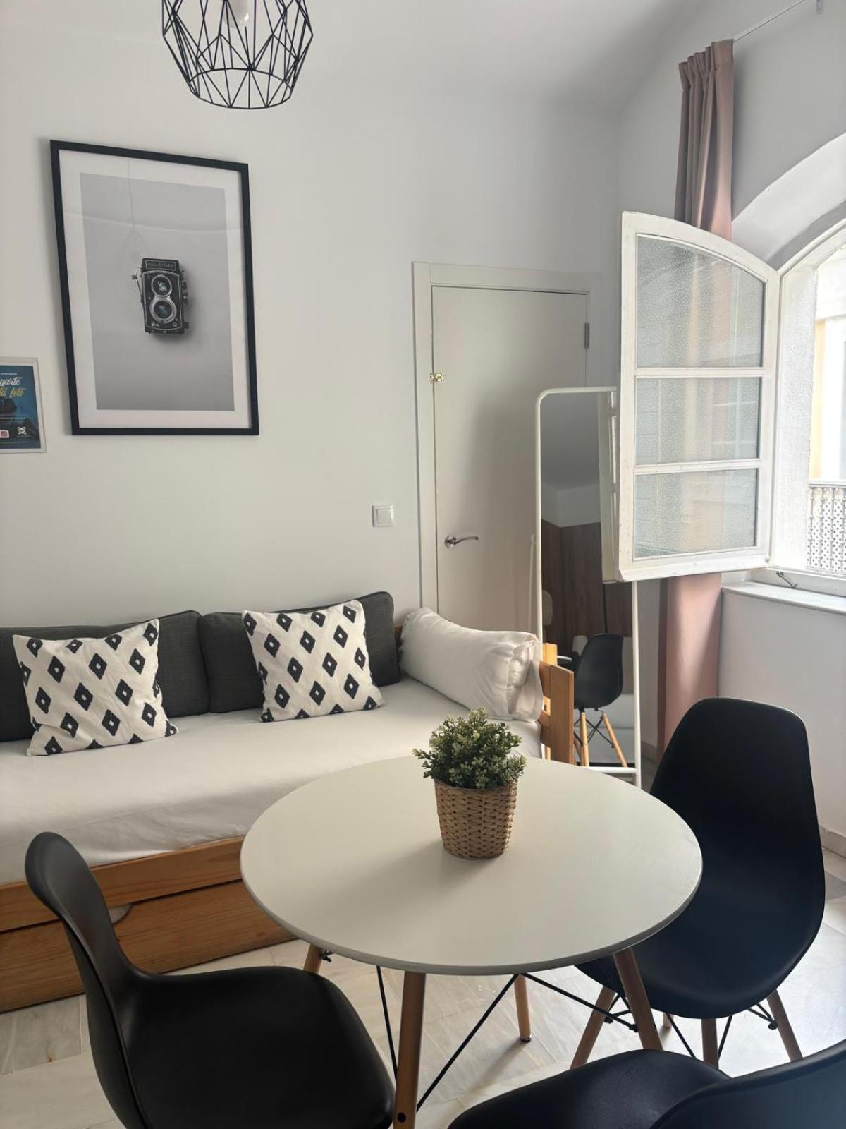Isa Cadiz Apartment Ngoại thất bức ảnh