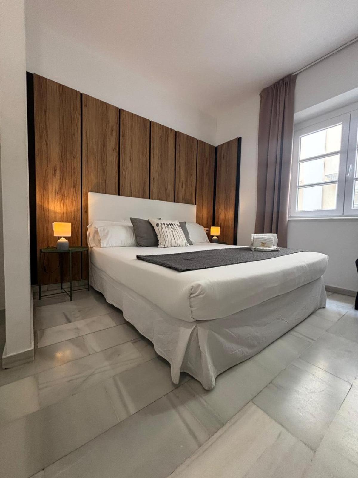 Isa Cadiz Apartment Ngoại thất bức ảnh